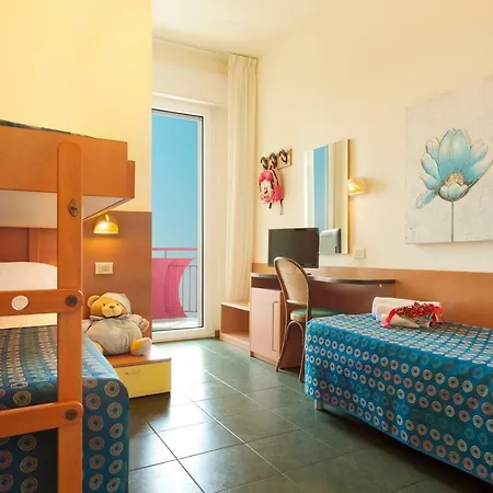Atlantic Vista Mare Отель Пезаро