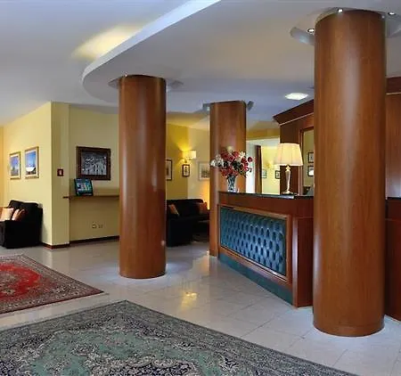 Atlantic Vista Mare Отель Пезаро
